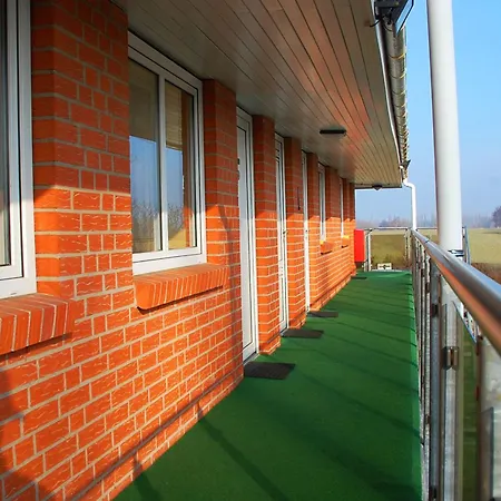 Hotel Ziegenkrug Rostocker Tor 3*